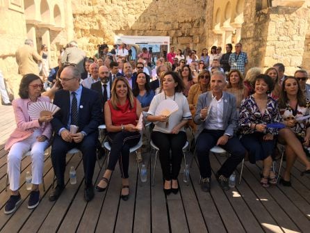 Autoridades presentes en el acto de Medina Azahara