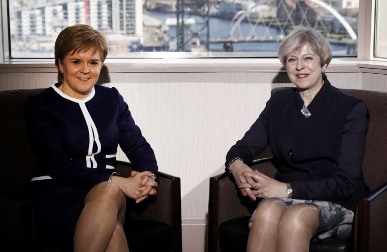 La primera ministra británica Theresa May, durante su encuentro con Nicola Sturgeon