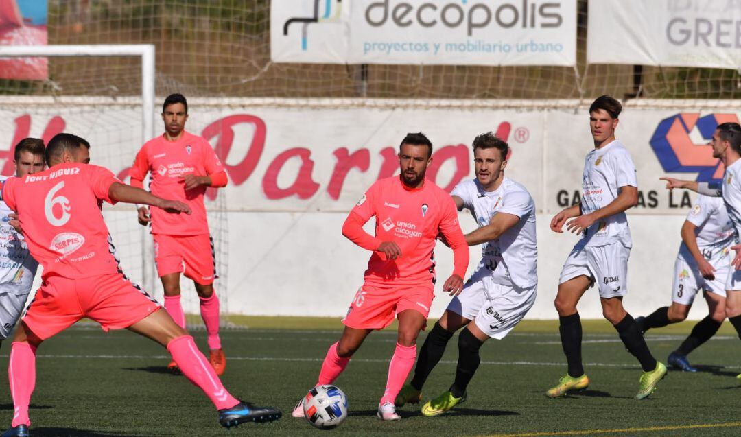 Instante del partido en Santa Eulalia