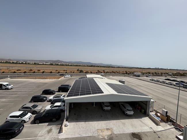 Nuevas instalaciones fotovoltaicas en el aeropuerto de Málaga