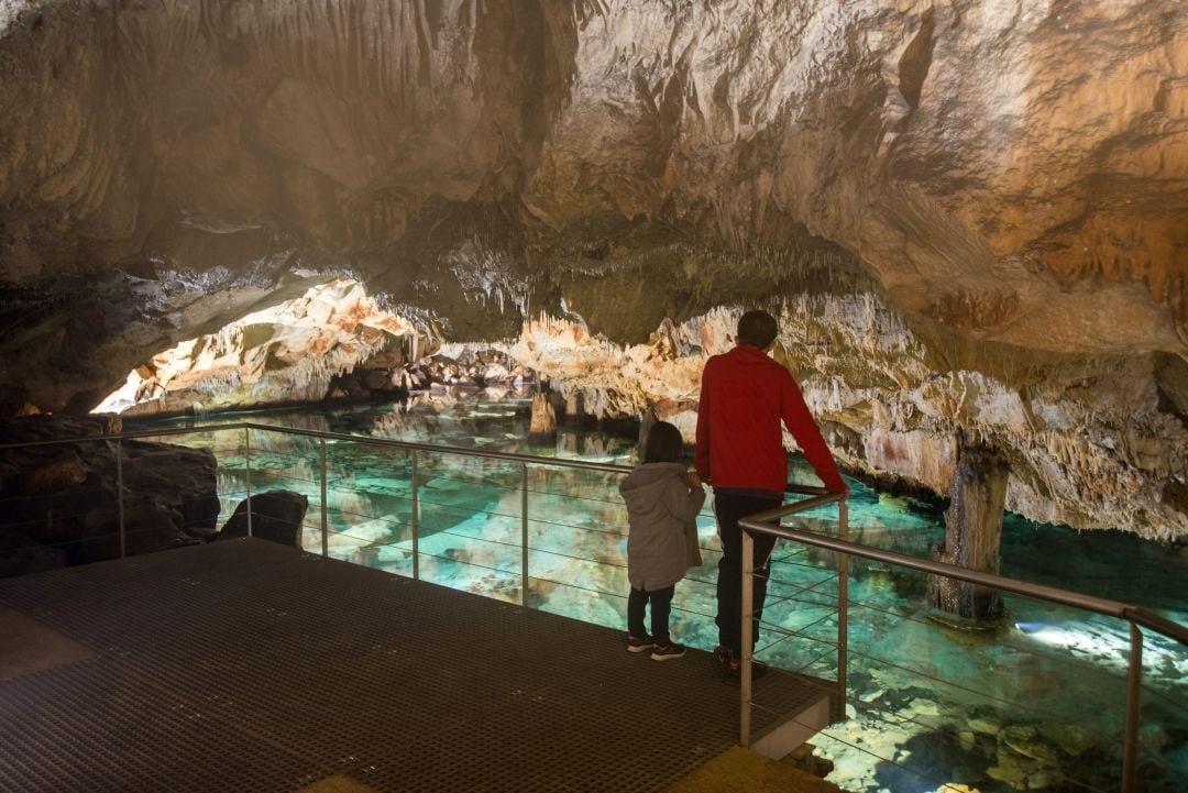 La Cova de s&#039;Aigua ha estat el segon lloc més visitat enguany dels que gestiona la Fundació Foment del Turisme de Menorca.