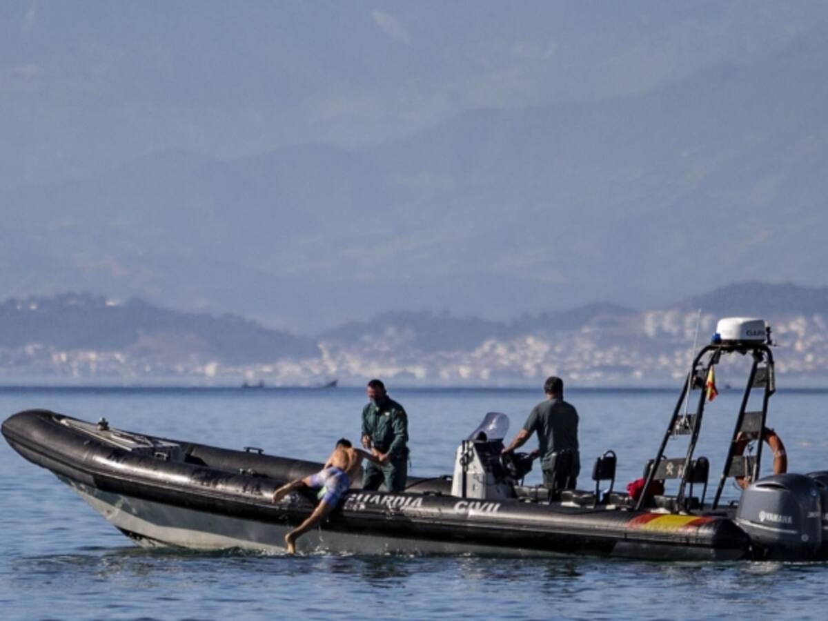 Condenan a un menor por pilotar una embarcación hacia Algeciras con 6 inmigrantes