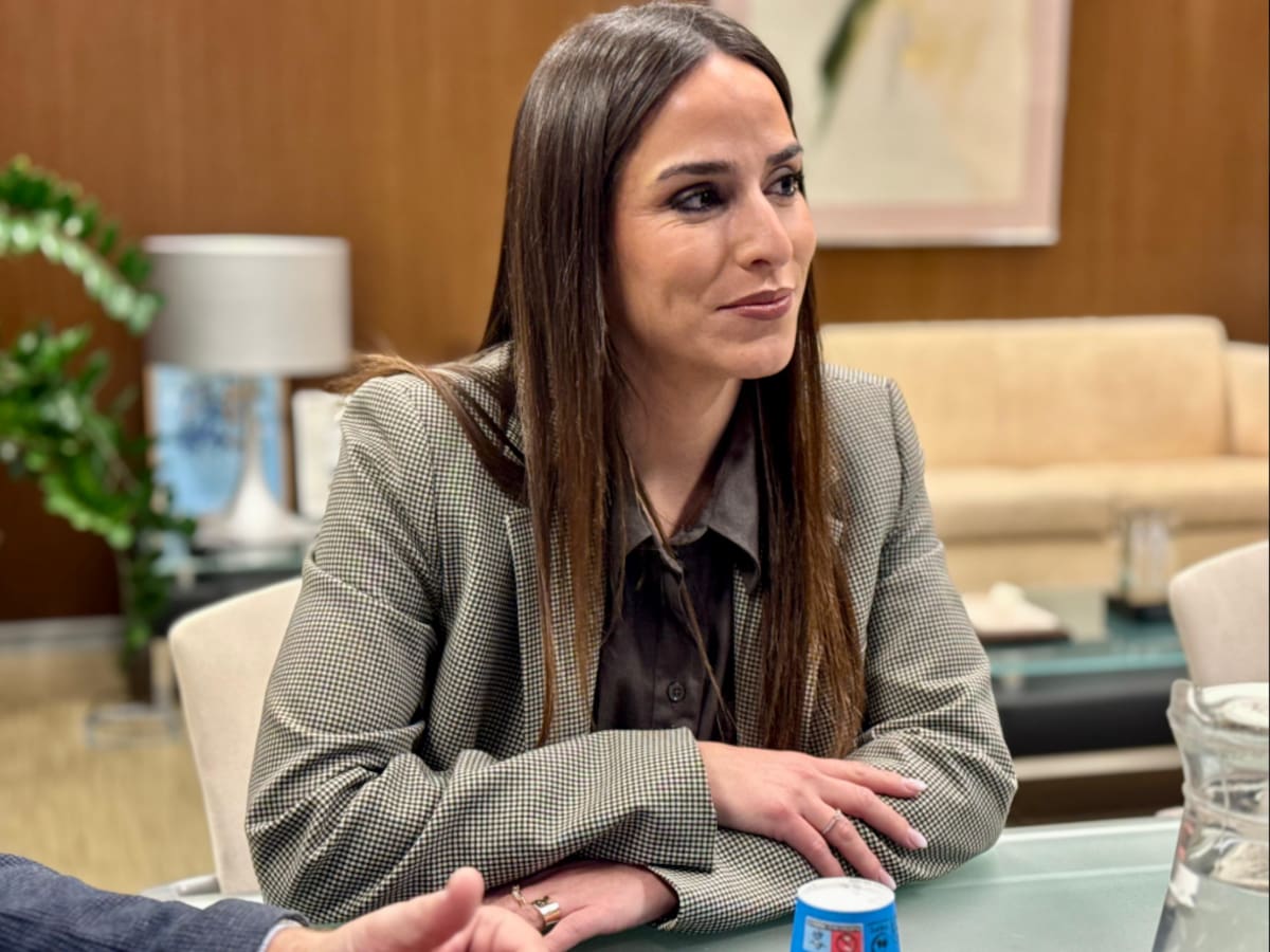 Raquel París sustituirá a Justo Vellón en la Dirección General del Aeropuerto de Castellón