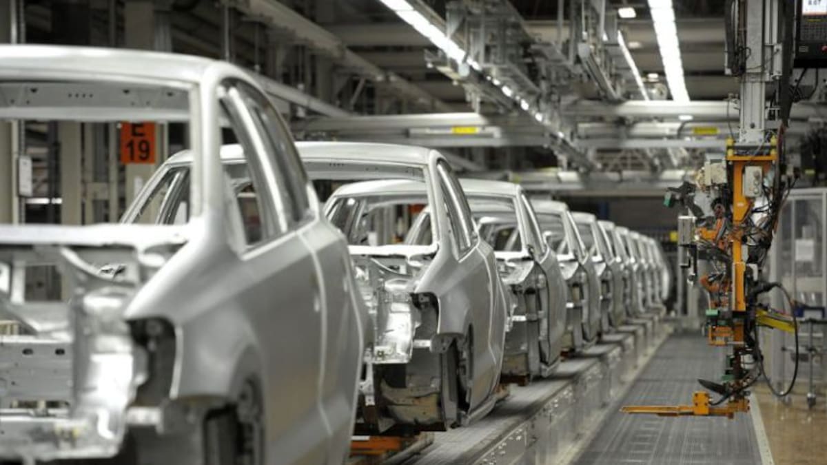 El mercado del automóvil avanza en España en 2026 mientras la producción nacional mantiene su caída