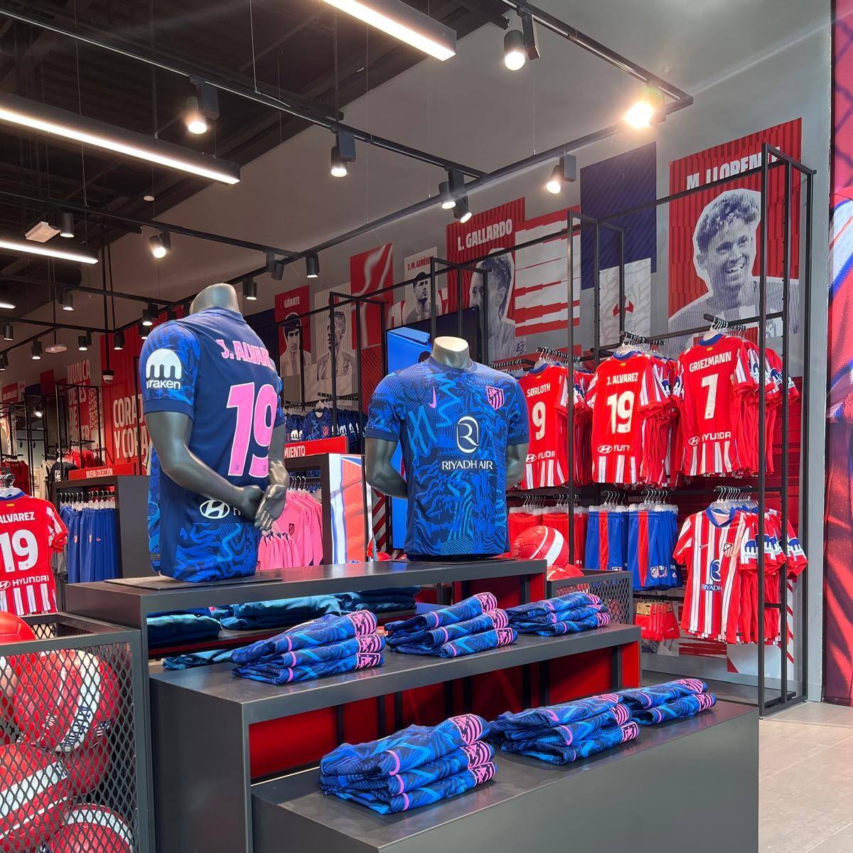 El centro comercial Parquesur de Leganés inaugura una tienda oficial del Atlético de Madrid
