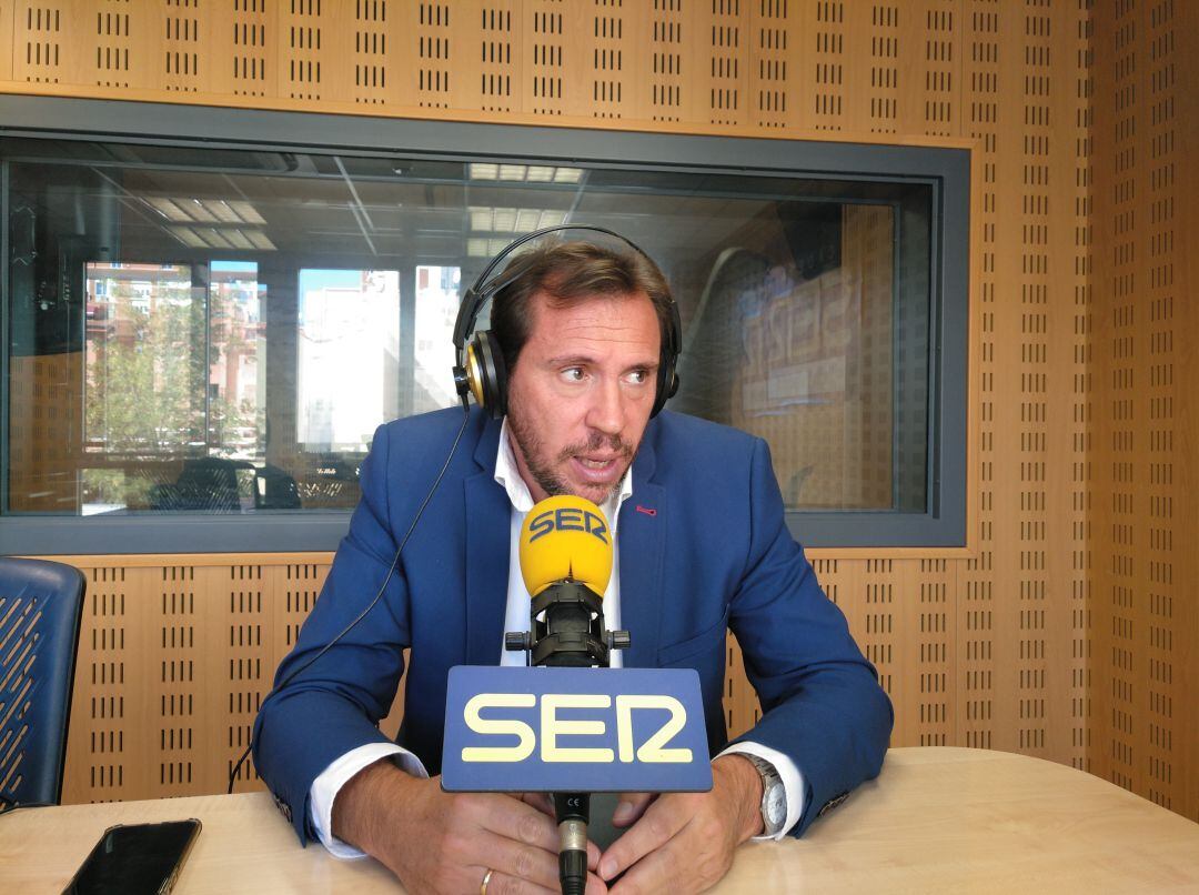 Óscar Puente, hoy, en los estudios de Radio Valladolid