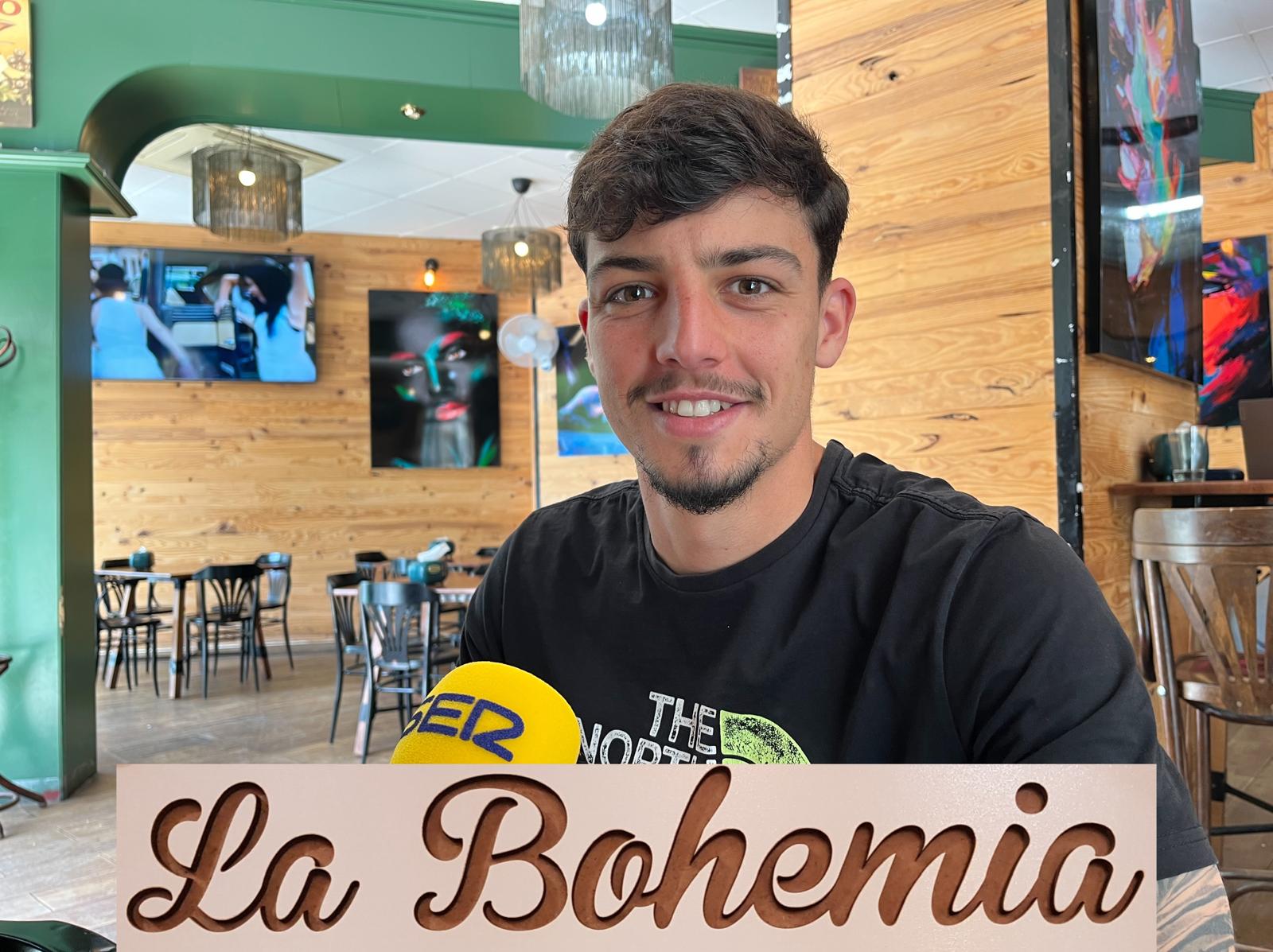 Fran Moreno, jugador del Alcoyano en La Bohemia