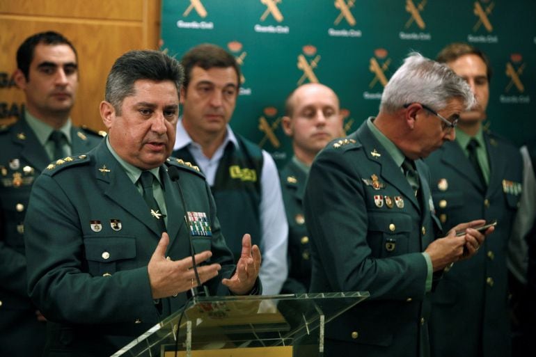 El coronel Francisco Javier Jambrina Rodríguez, jefe de la Comandancia de la Guardia Civil, en rueda de prensa para dar cuenta de los pormenores de la detención del autor confeso de la muerte de la joven madrileña Diana Quer