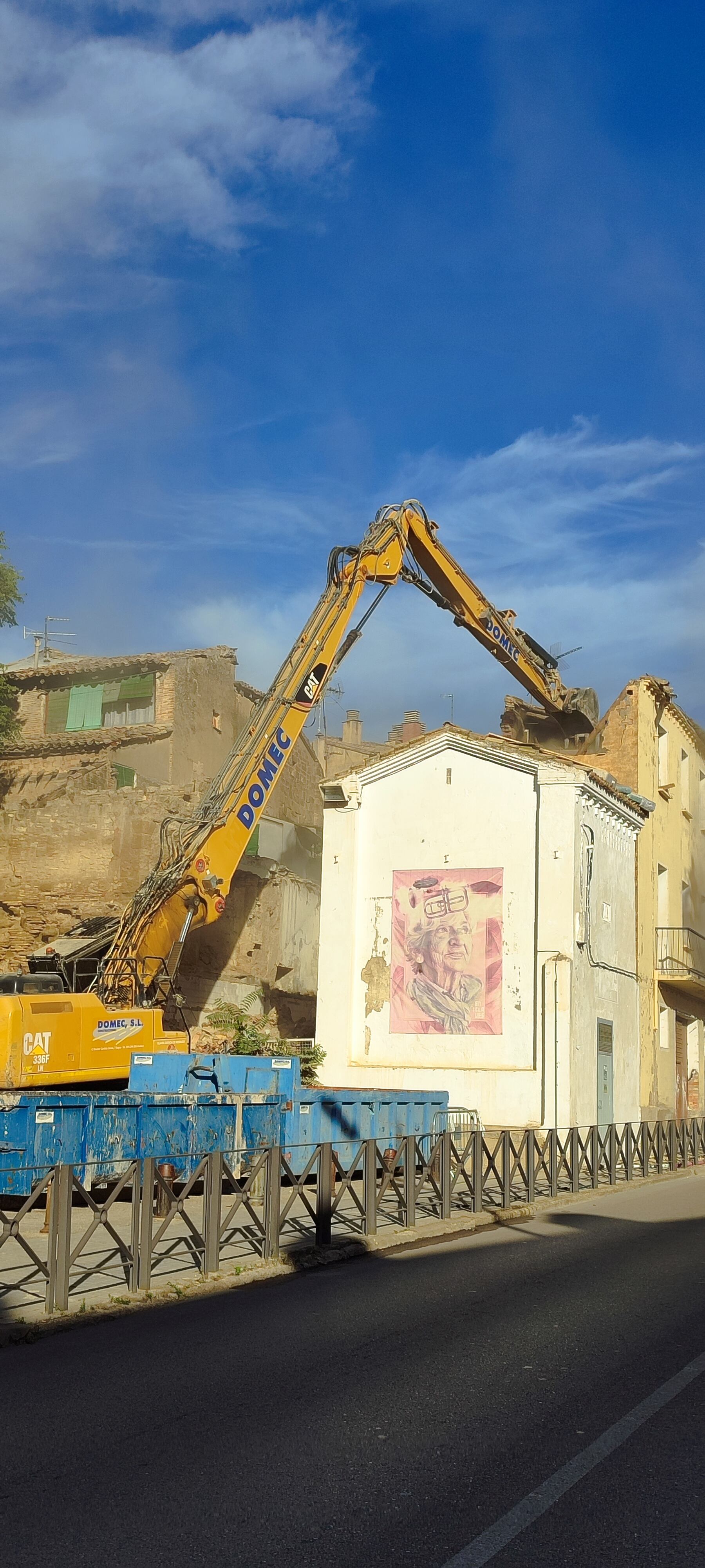 Transformador en la zona de la muralla