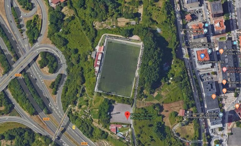 Vista en Google Maps del campo de fútbol de Herrera.