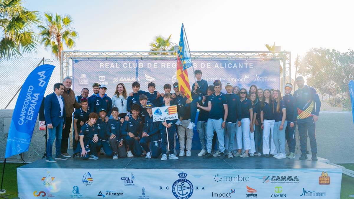 El Real Club de Regatas de Alicante se convierte en el epicentro de la vela nacional con el Campeonato de España de 420