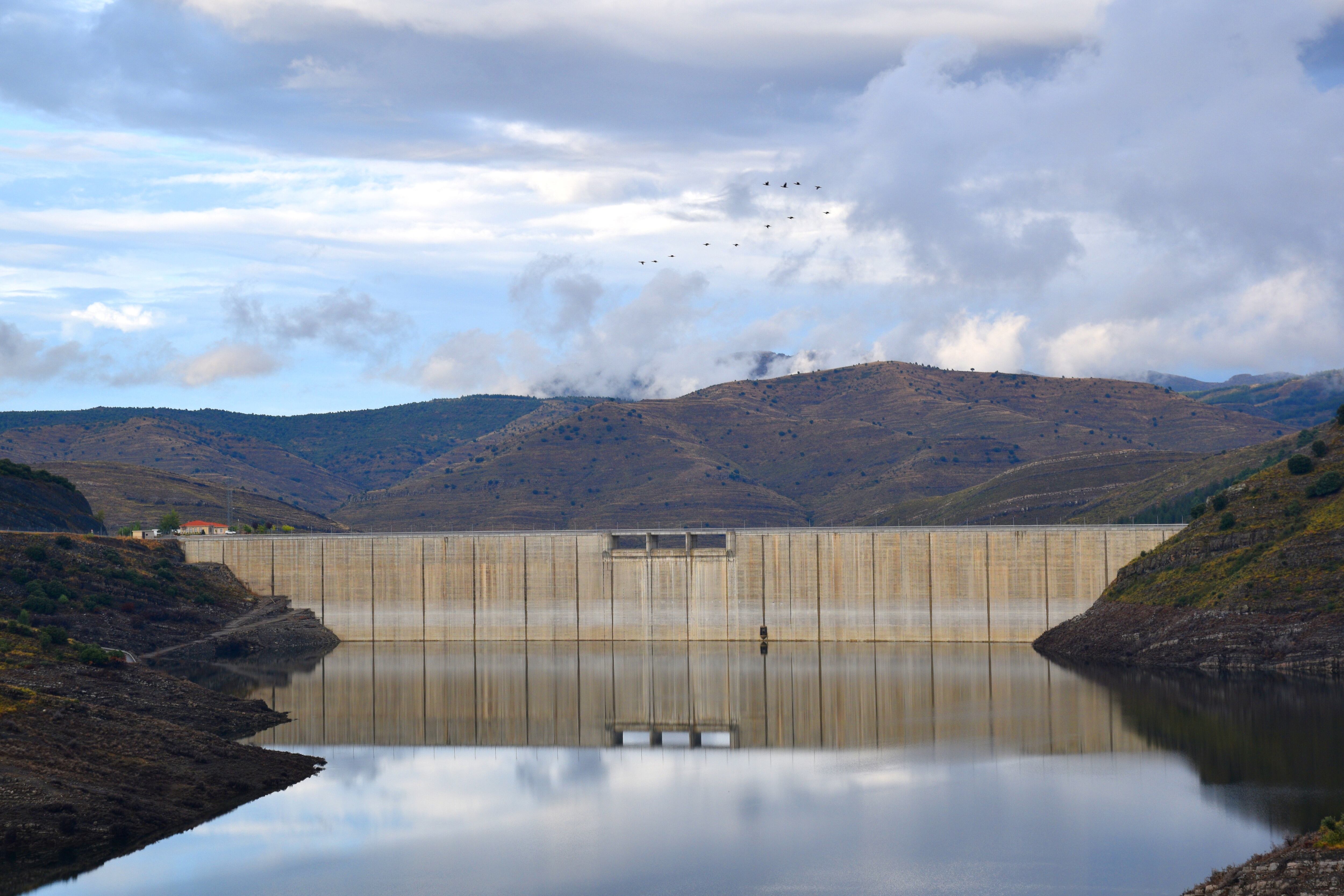 Presa de Enciso