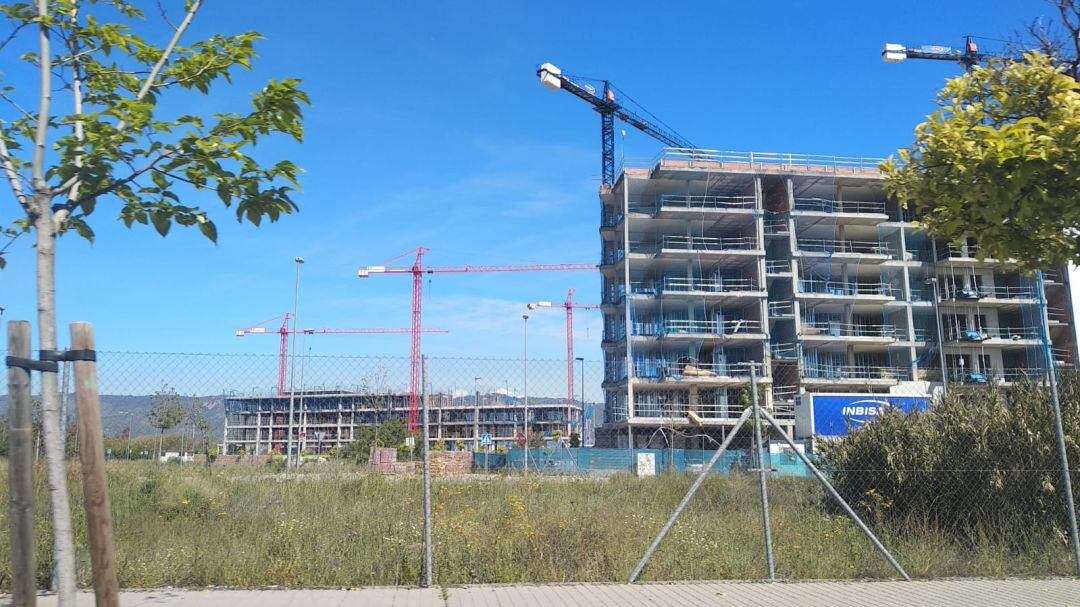 Edificio en construcción en la zona de Poniente