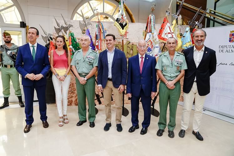 Presentación de la V edición de La Desértica.
 

 

La Diputación Provincial de Almería convoca a los medios de comunicación a la presentación de la V edición de La Desértica.

 

En el acto intervendrán el presidente de la Diputación de Almería, Javier A. García; el general jefe de La Legión, Melchor Marín; el coronel jefe del Tercio 3 y presidente del CD La Desértica, Enrique Gomariz; el alcalde de Roquetas de Mar, Gabriel Amat; el subdelegado del Gobierno en Almería, José María Martín; la delegada del Gobierno de la Junta en Almería, Aránzazu Martín y el concejal de Deportes del Ayuntamiento de Almería, Antonio Casimiro.