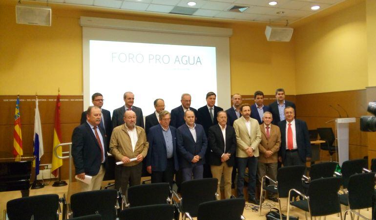 Miembros Foro Pro Agua