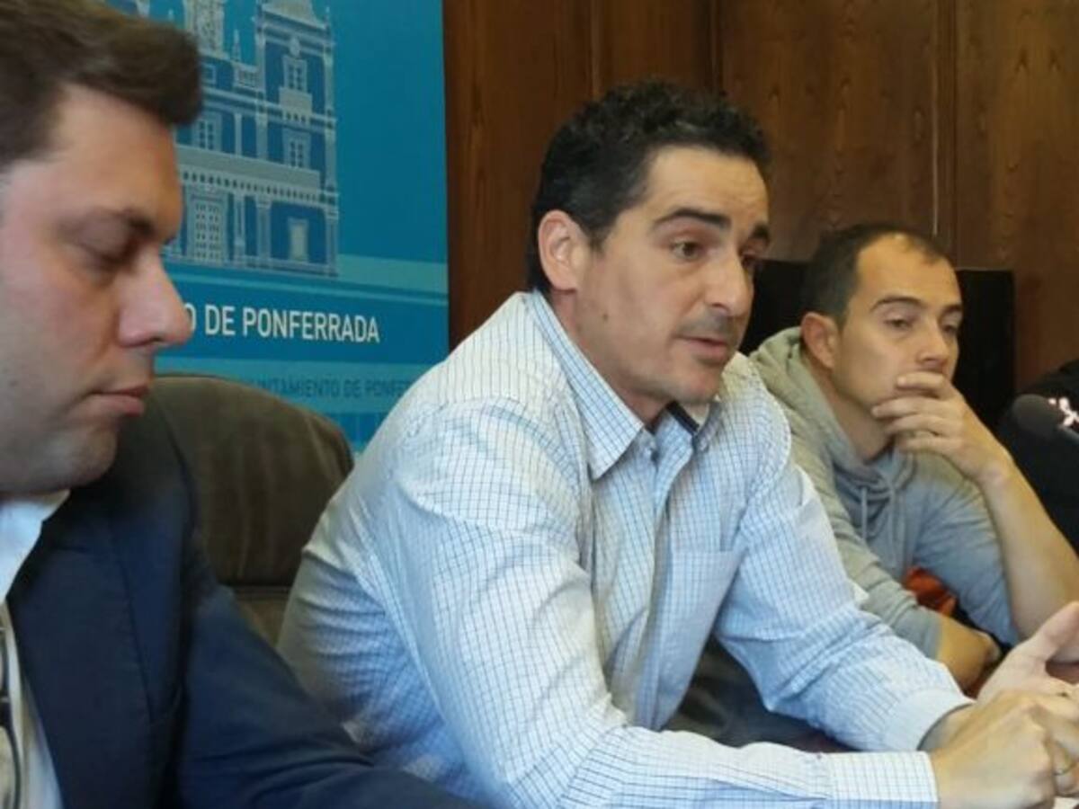 Roberto Mendo: 'Quemar el monte sale muy barato'