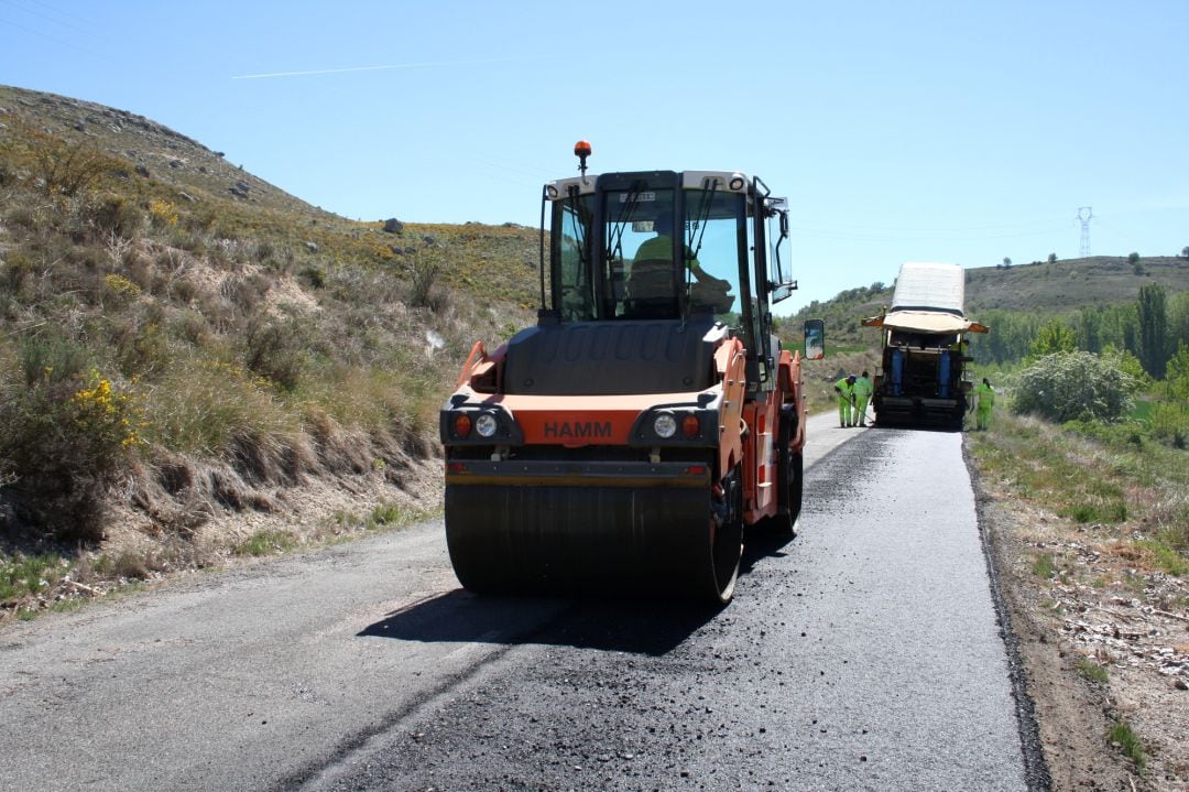 Obras realizadas en la SG-241 entre Laguna de Contreras y Fuentesoto 