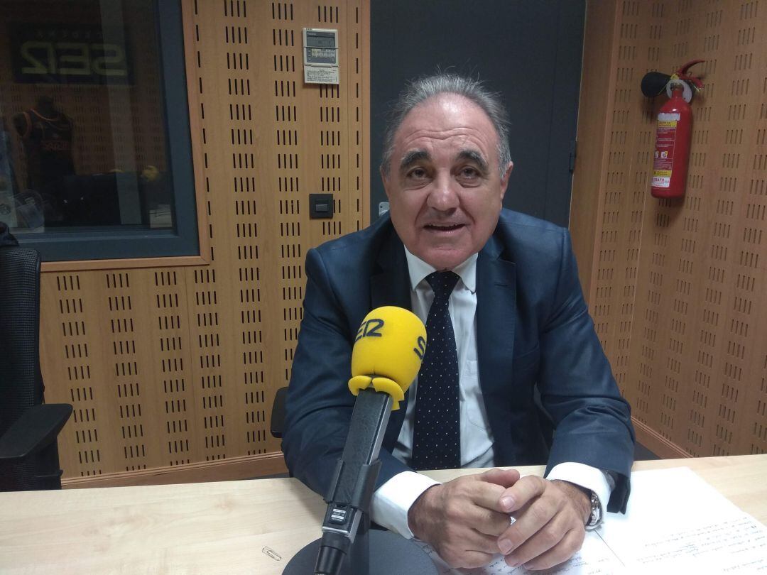 El delegado de la Junta en Palencia, José Antonio Rubio Mielgo hace un llamamiento a la calma y al cumplimiento de las medidas sanitarias