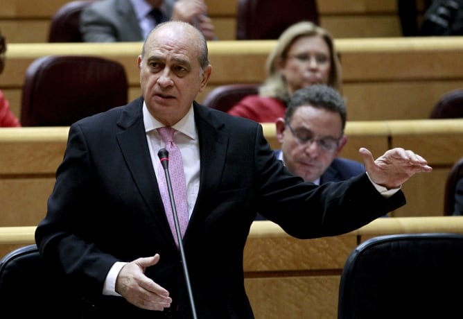 El ministro del Interior, Jorge Fernández Díaz, durante su intervención en la sesión de control al Ejecutivo