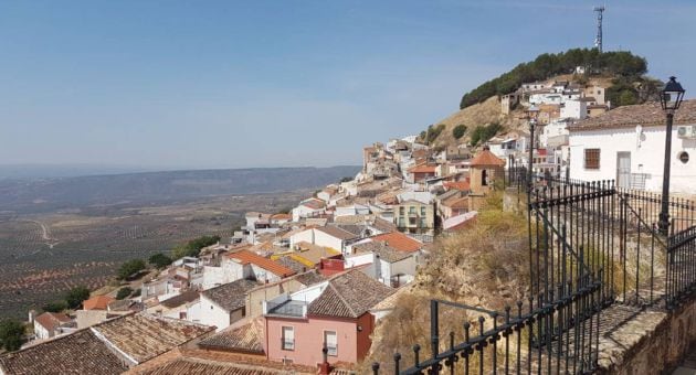 Vista de Chiclana de Segura.