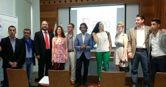 Miembros del movimiento durante su presentación