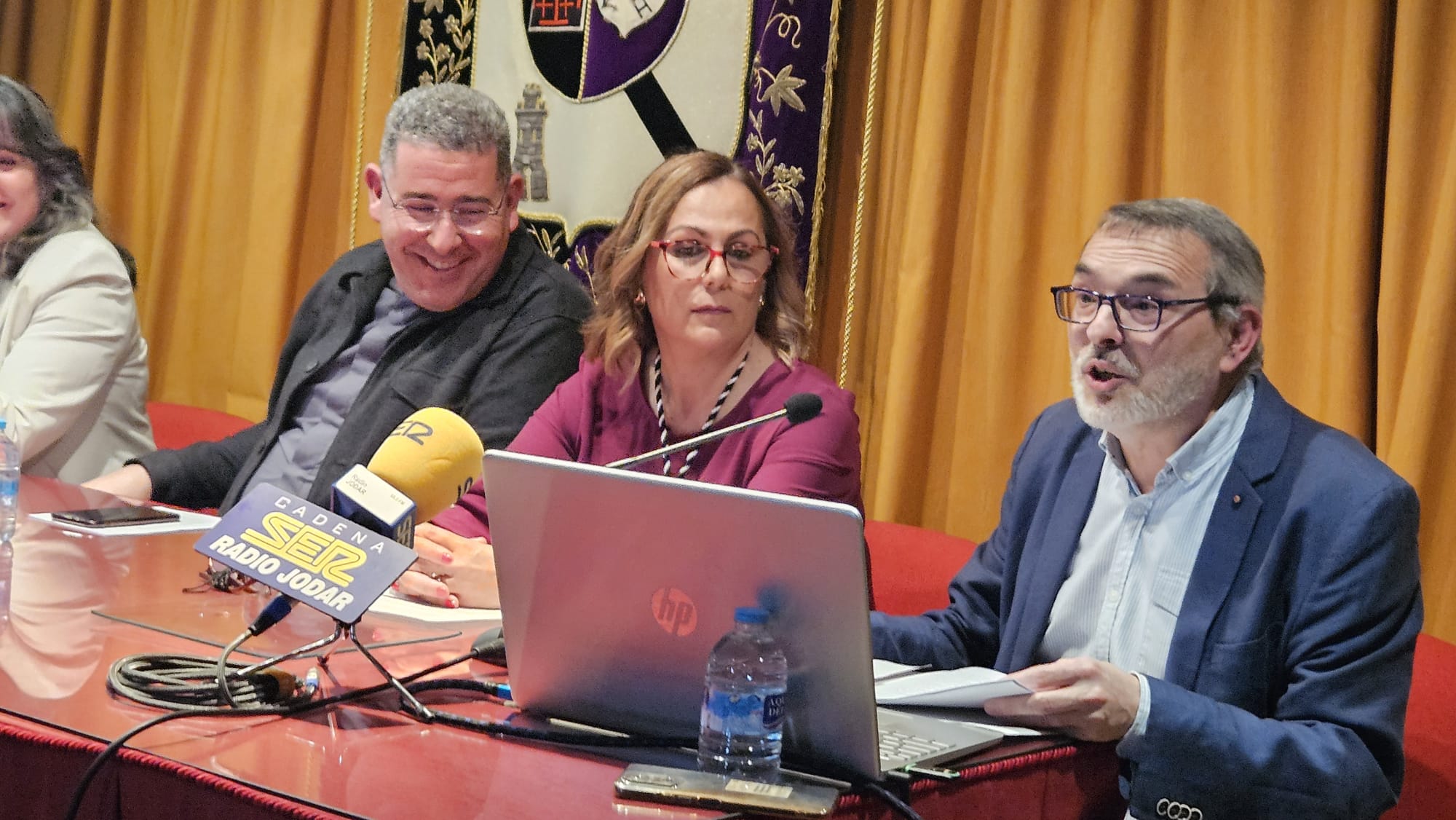 Momento de la conferencia de Ildefonso Alcalá Moreno