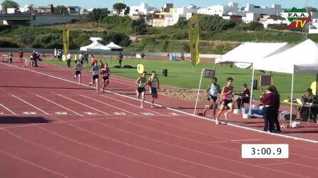 Adrián en la carrera de 1.500 metros celebrada este domingo en Cádiz