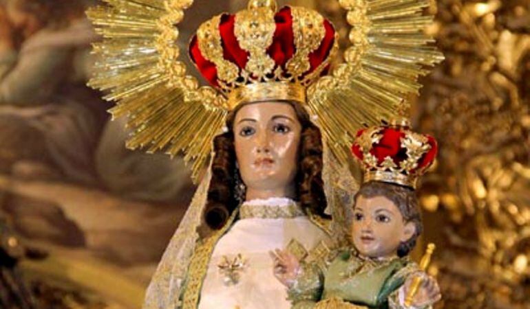 La patrona leganense ha sido nombrada alcaldesa honoraria a propuesta de su hermandad