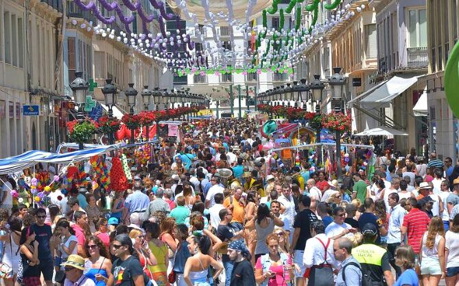 Calle Larios durante la feria de Málaga