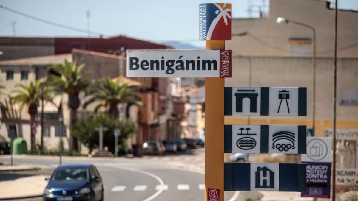 Dani Cuquerella detalla las obras de la CV-611 y la renovación del Parque de la Beata Inés