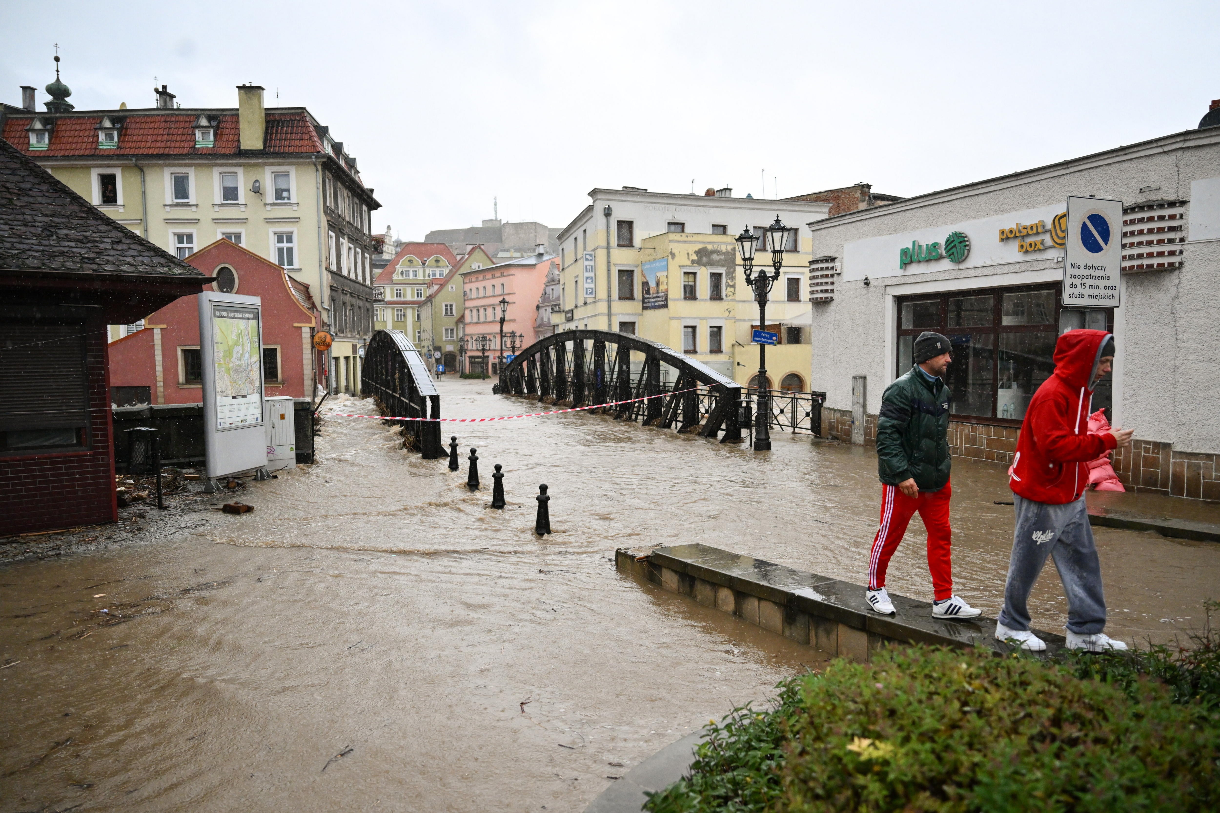 La ciudad de Klodzko (Polonia) arrasada por las lluvias.