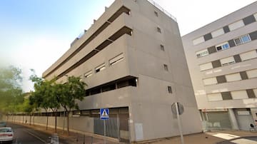 “He renunciado a mi casa por la seguridad de mi familia”: Un vecino del edificio de vivienda social okupado en Castellón abandona su vivienda por el miedo y la inseguridad
