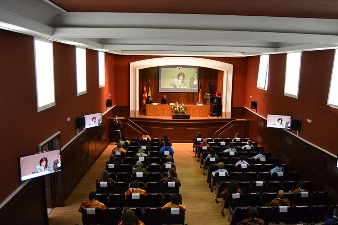 El curso se inauguró de manera oficial en un acto académico con limitación de aforo