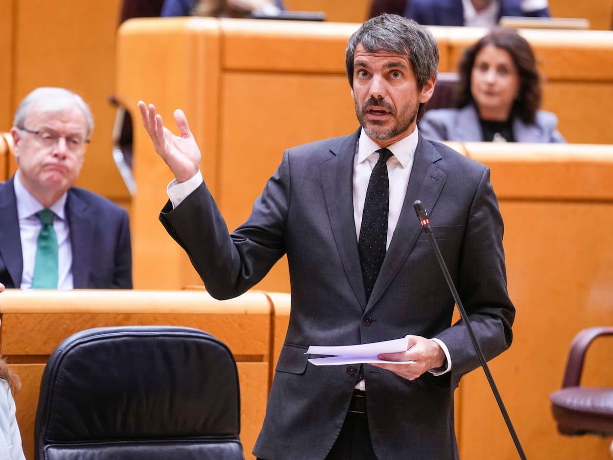 Urtasun rechaza trasladar el 'Guernica' de Madrid a Bilbao porque su obligación es "garantizar" su protección