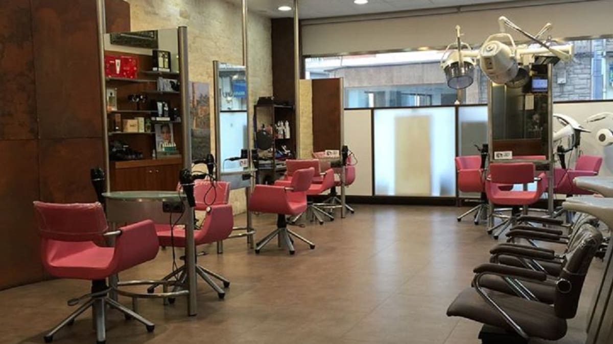 Entrevista en Hoy por Hoy Tudela con María Miramón de Maite Villar Peluqueros (04/05/2020)