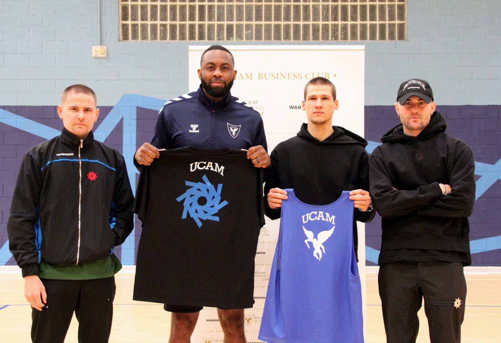 Presentación de la línea de ropa del UCAM Murcia CB