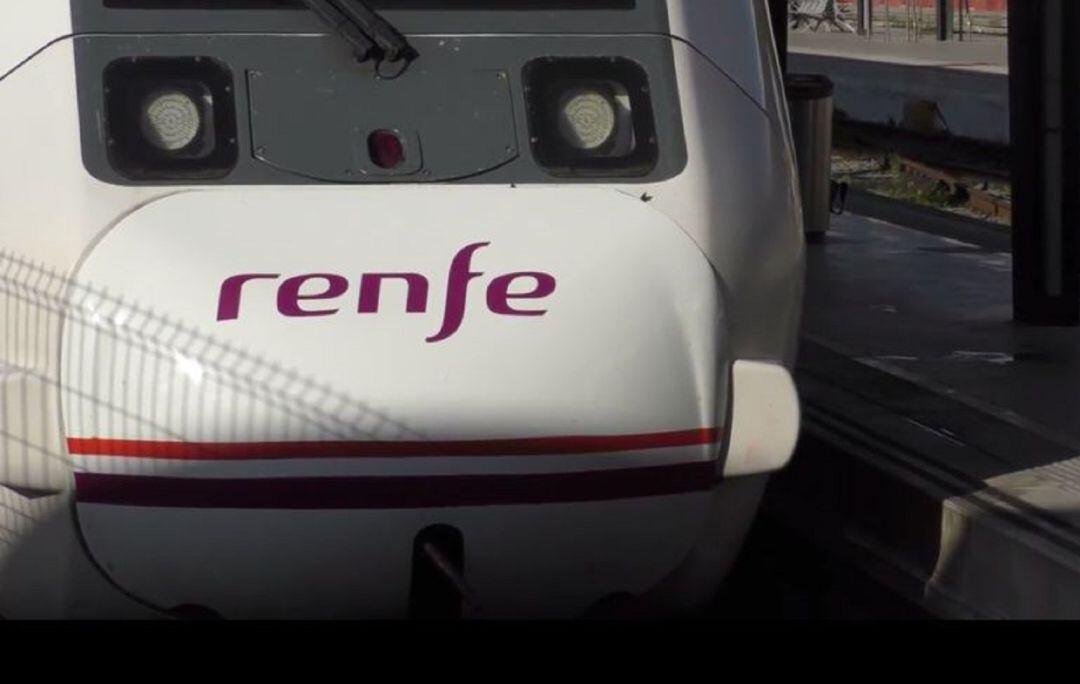 Tren que une Madrid con Algeciras.