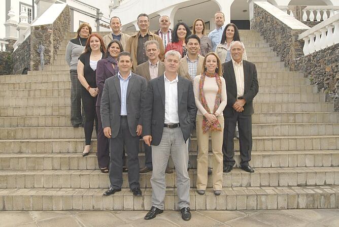 Alpidio Armas y su equipo de gobierno en el Cabildo de El Hierro