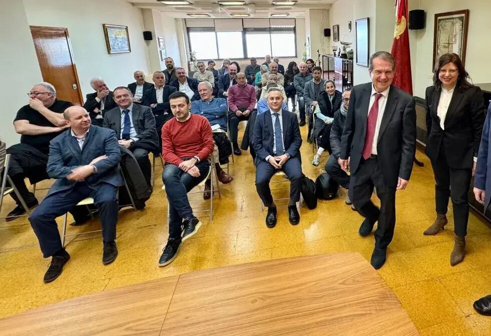 Encuentro de Abel Caballero con empresarios y vecinos sobre el PXOM