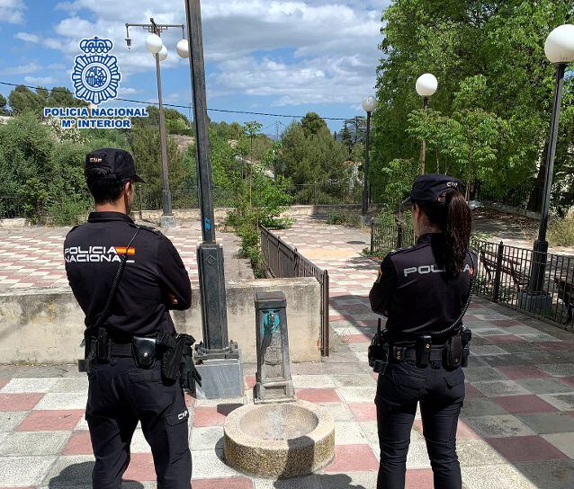 Foto fuente sustraída en Alcoy