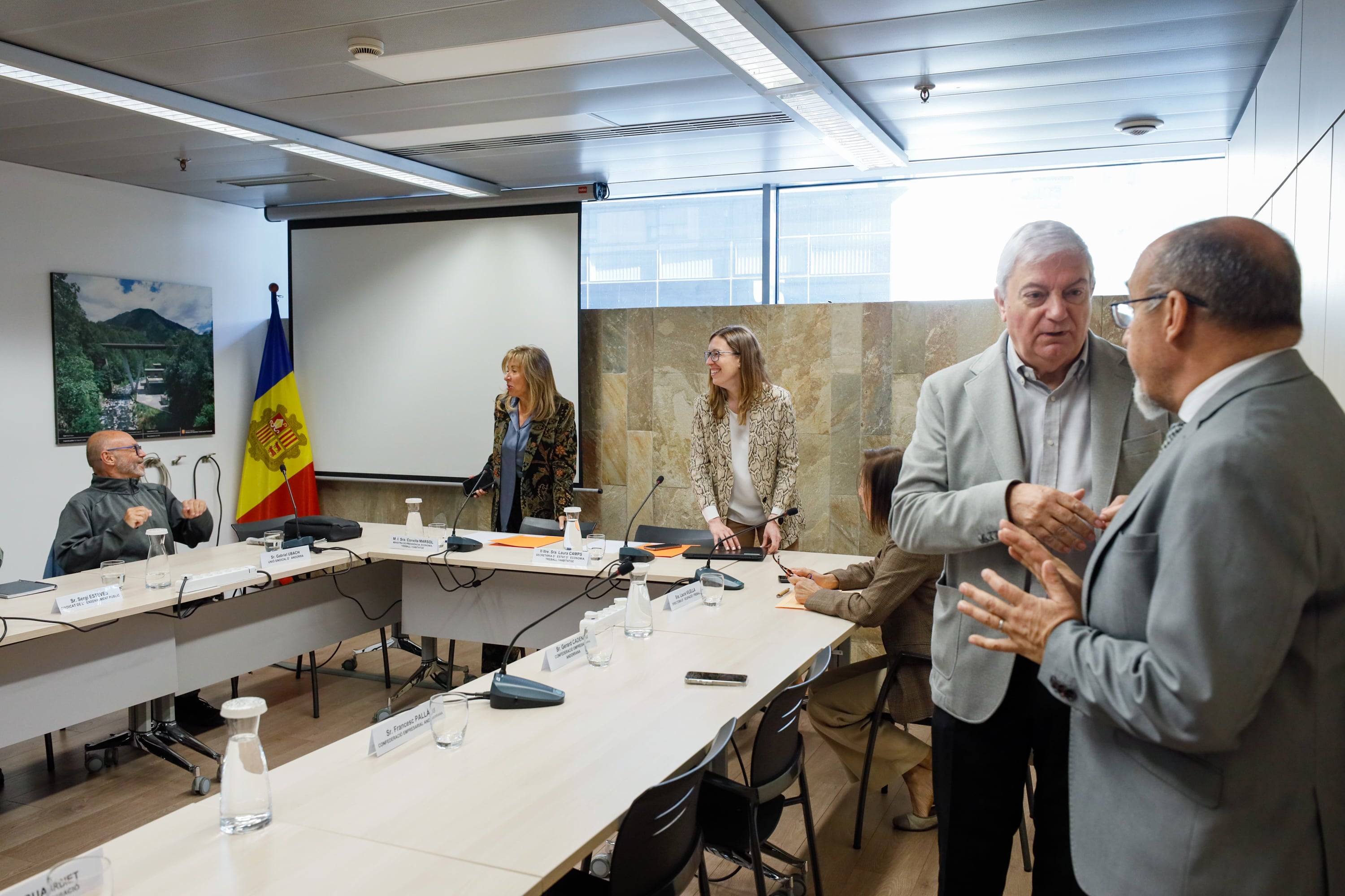 Reunió extraordiària del CES d'aquest mes d'abril