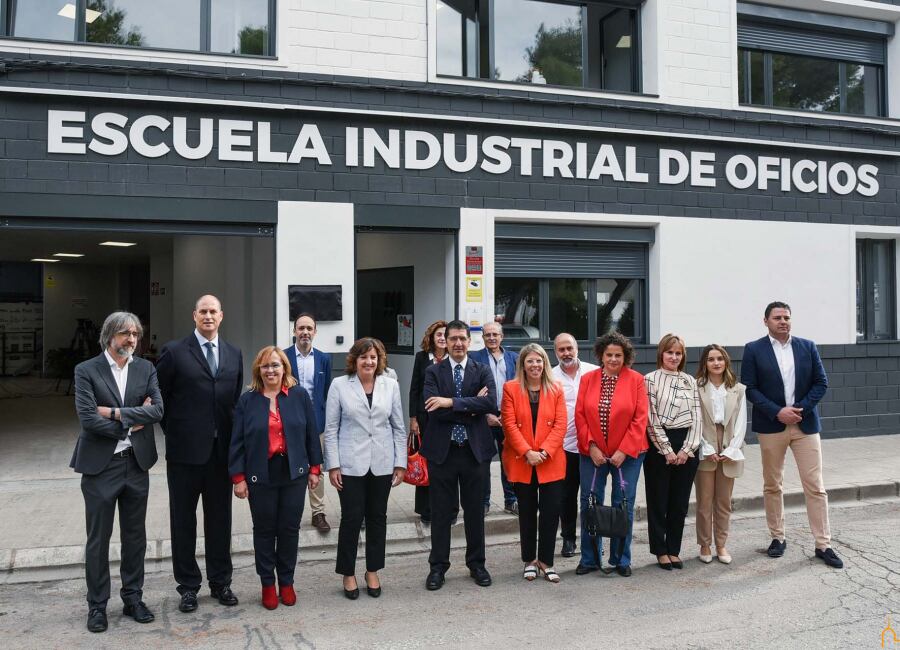 Inauguración de la nueva Escuela Industrial de Oficios de ITECAM, en Tomelloso