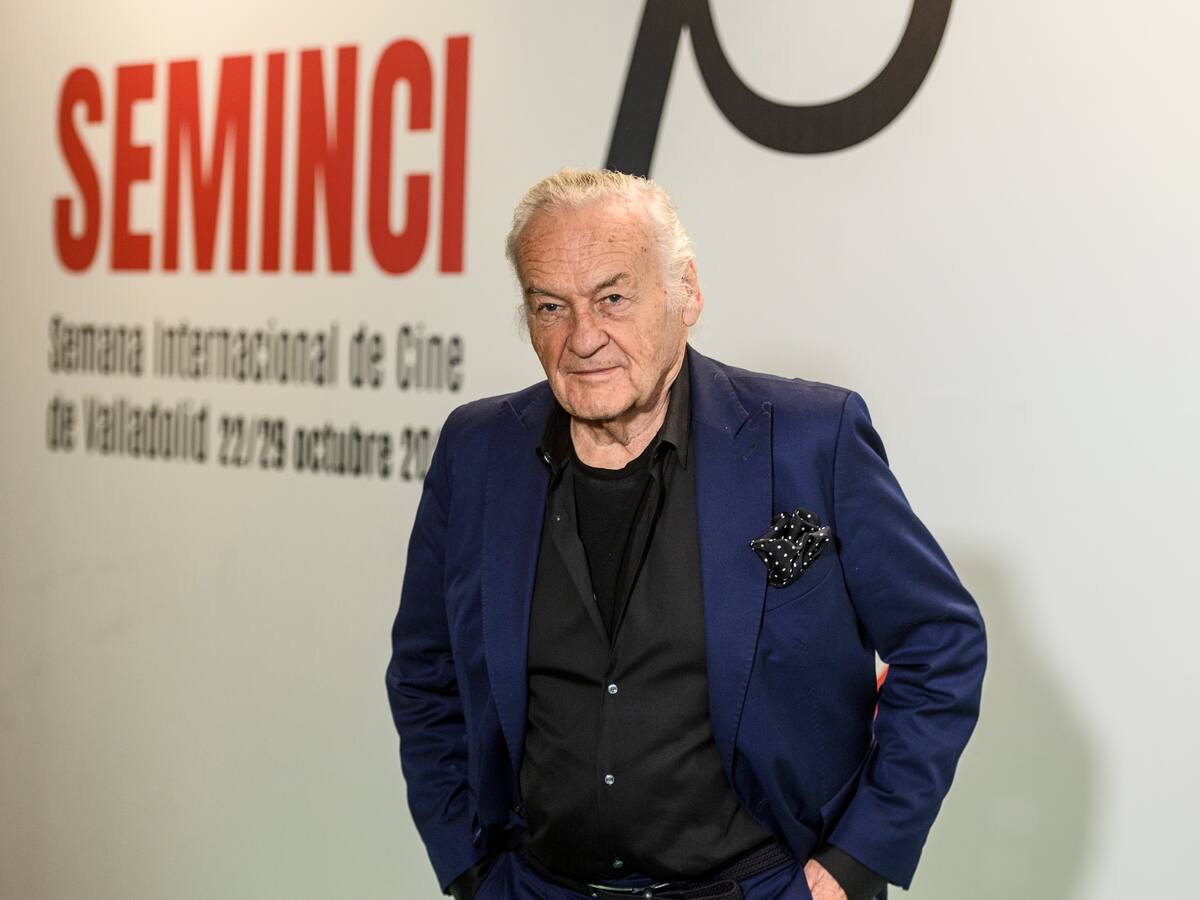 Jerzy Skolimowski, el cineasta polaco que denuncia el racismo y el maltrato animal en Europa con un burro