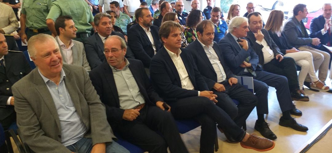 Ex alcaldes y alcalde de Fuenlabrada han asistido hoy junto con empresarios al acto de celebración de los 50 años del polígono Cobo Calleja.