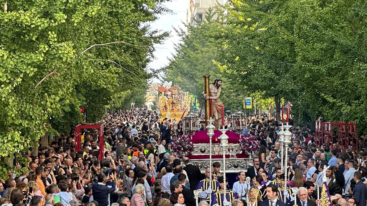 Celebración de la Procesión Magna de Granada el 14 de octubre de 2023