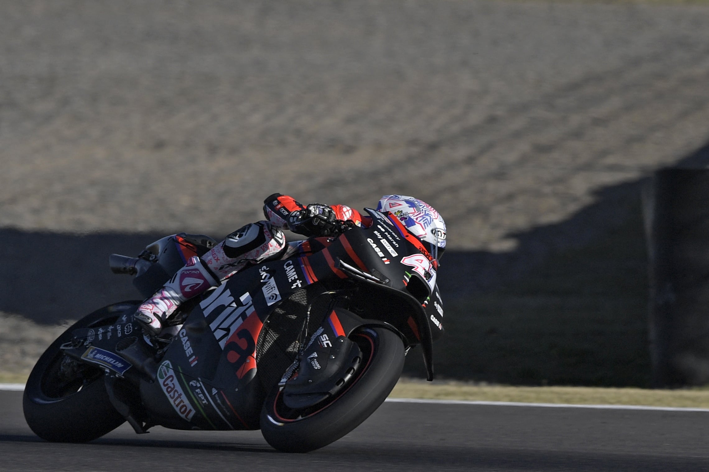 Aleix Espargaró en la clasificación del GP de Argentina (Photo by JUAN MABROMATA / AFP) (Photo by JUAN MABROMATA/AFP via Getty Images)