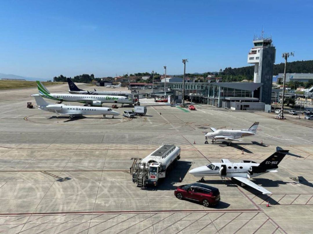 Aeropuerto de Peinador