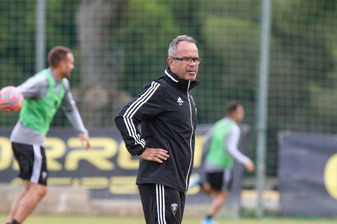 Cervera en un entrenamiento