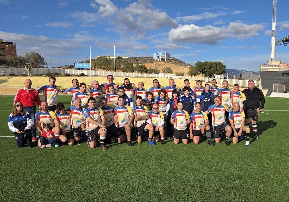 Foto de familia de URA Clan.