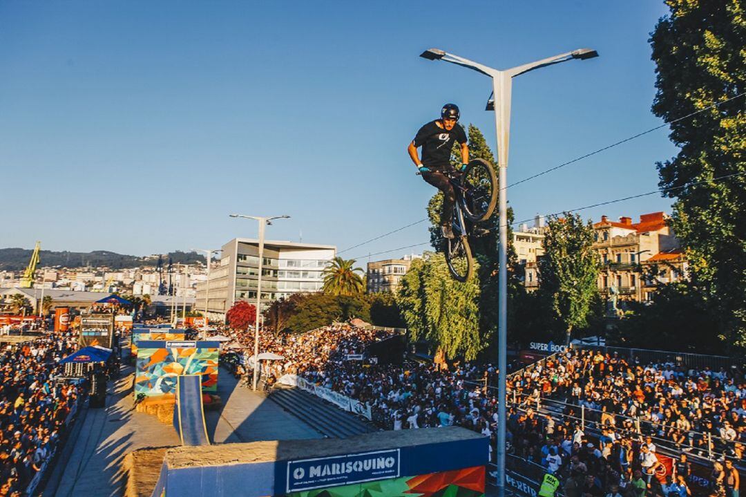 Imagen de la prueba de Dirty Jump en O Marisquiño